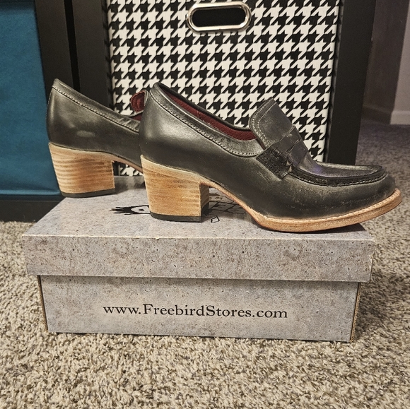 Freebird by Steven - Chevelle in Black Size 7 - Picture 4 of 6